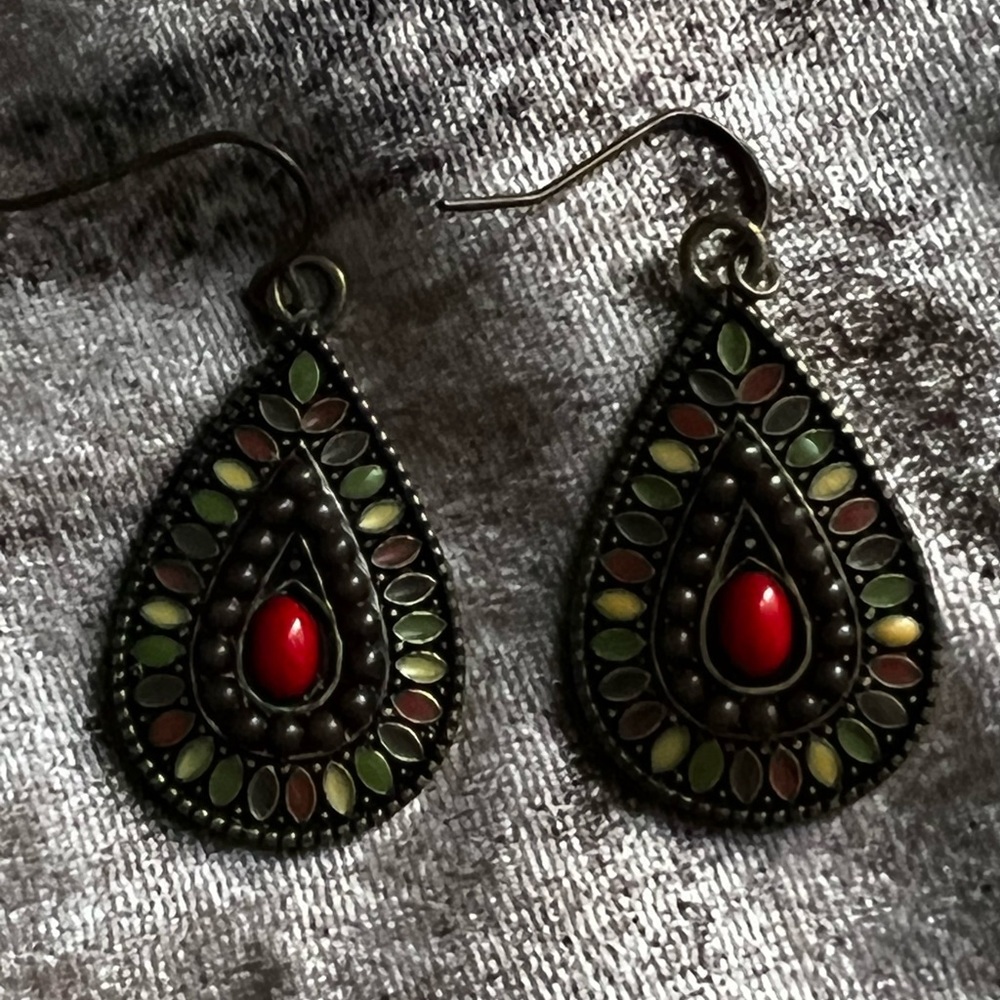 Vintage Dangle Earrings